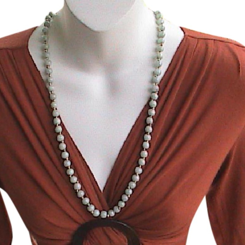 14k Yellow Gold Jade Necklace 350$